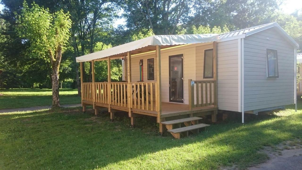 Camping Paradis Le Rocher De La Granelle เลอบูก ภายนอก รูปภาพ